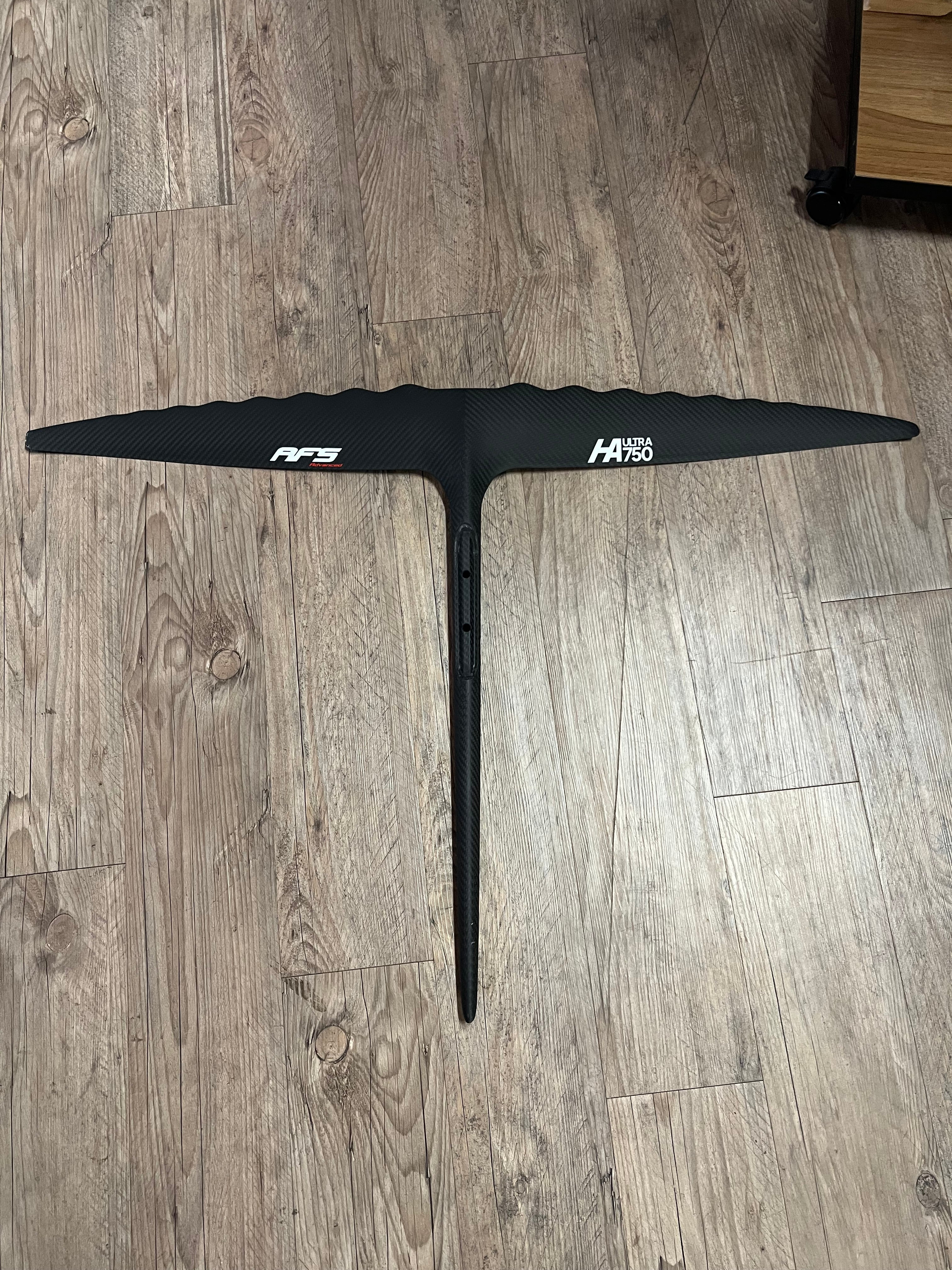 Demo AFS Ultra 750 Foil Broken Tip