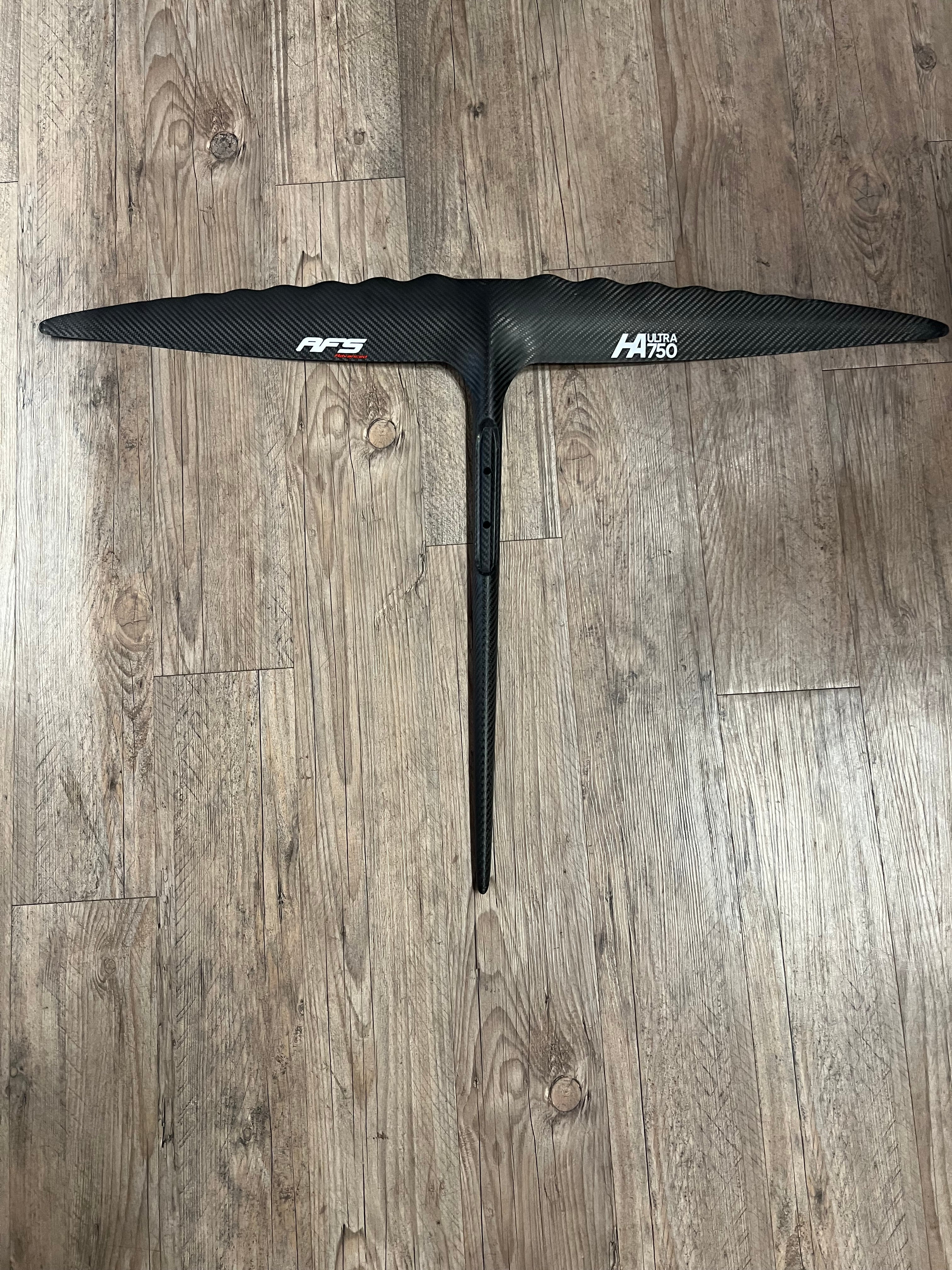 Demo AFS Ultra 750 Foil