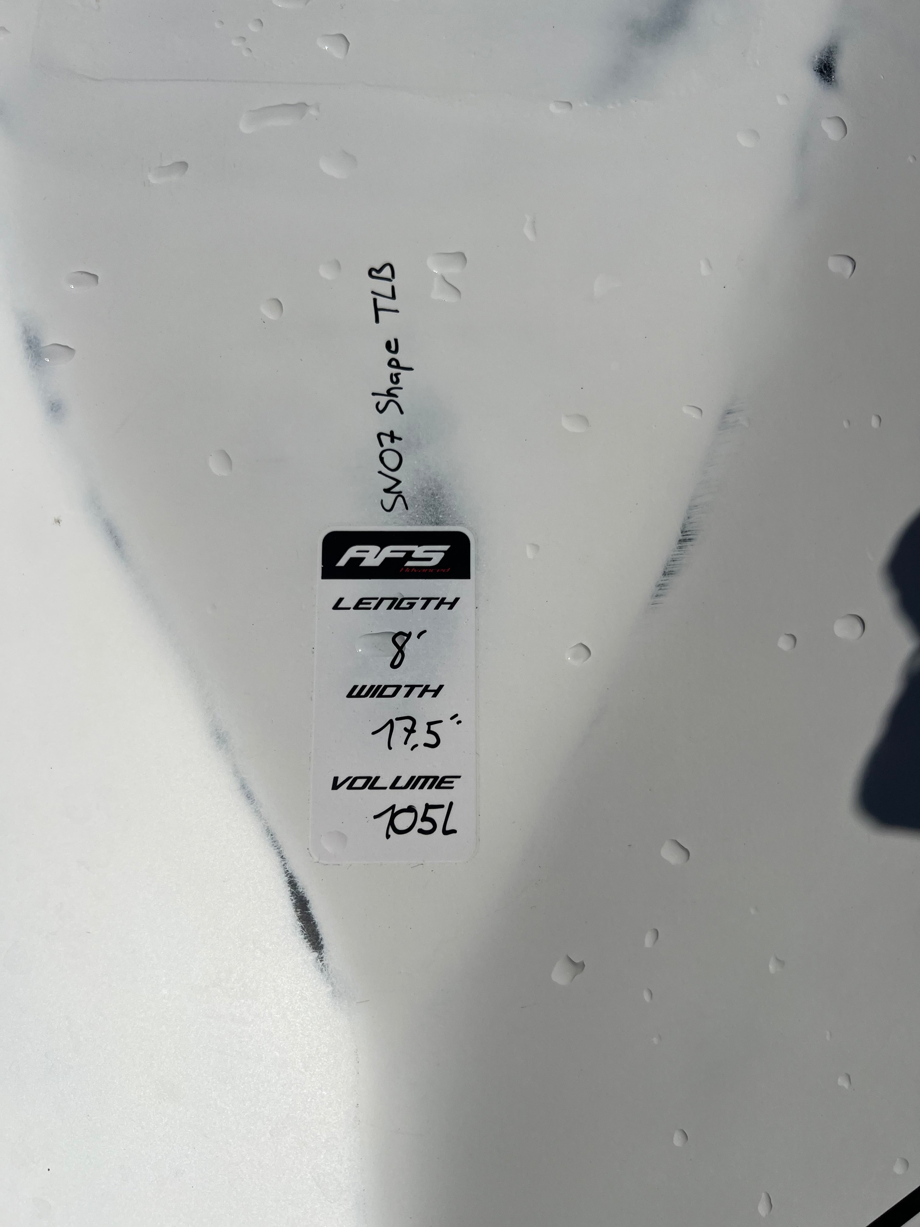 Demo AFS Blackbird V3 8’x17.5 105L