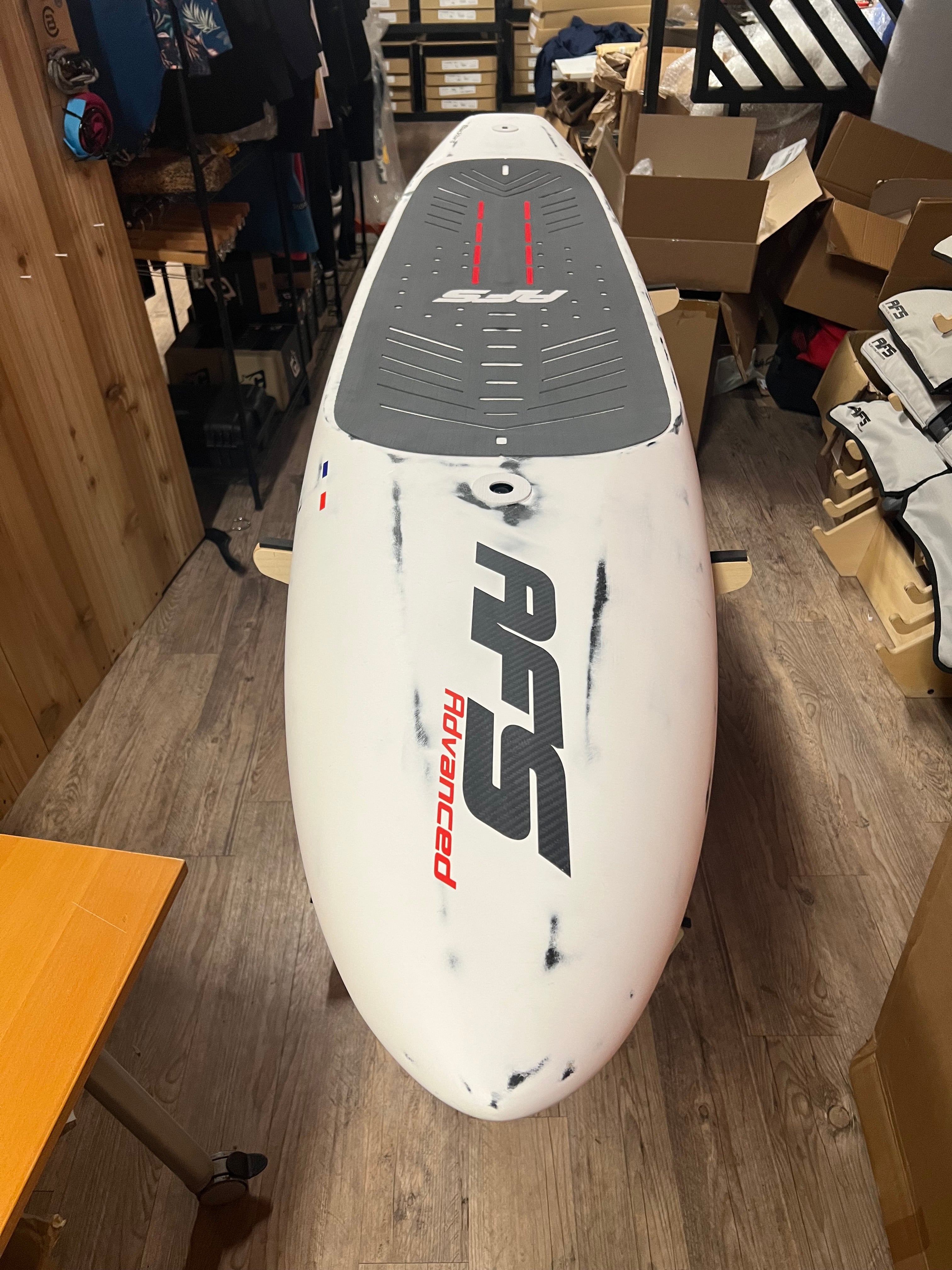 Demo AFS Blackbird V3 8’x19.5 120L