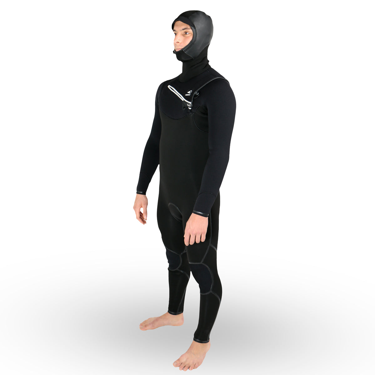Sooruz Guru+ is our warmest wetsuit combining performance and eco-friendliness.