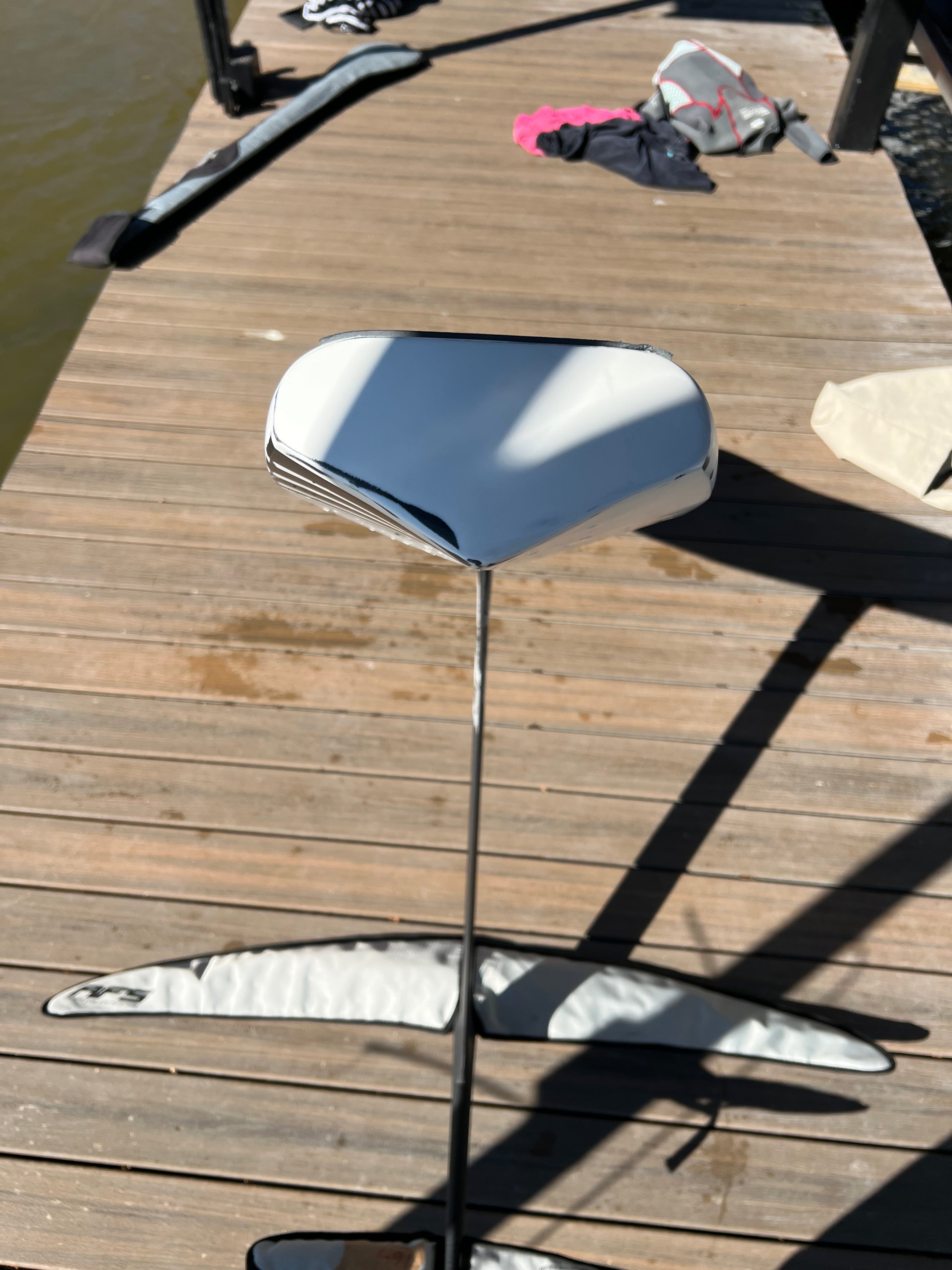 Demo AFS Blackbird V3 8’x17.5 105L